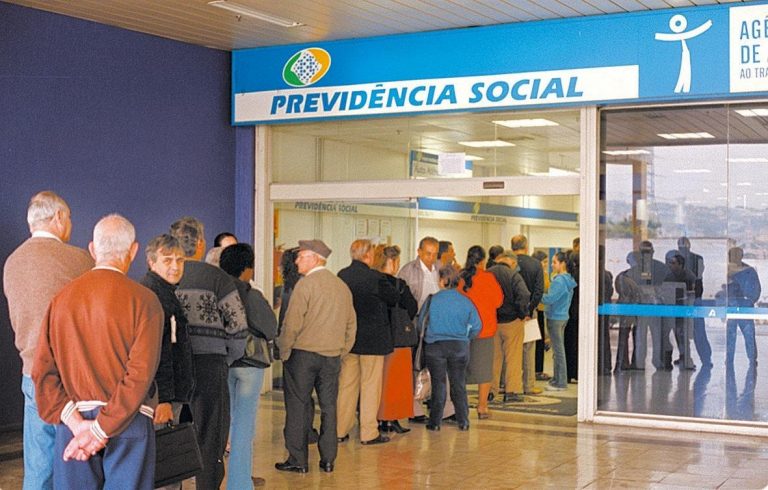 Trabalhador já pode cancelar crédito automático do FGTS na Caixa